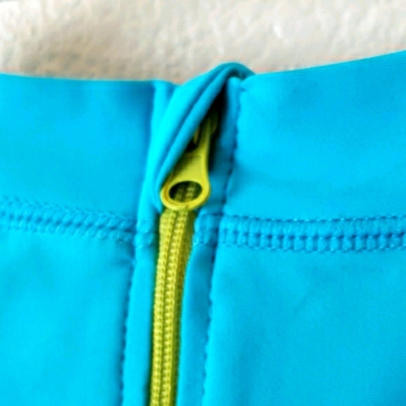 Boy's Surf Shorty Wetsuit Turquiose/Green w/Fish Size 10 - Picture 6 of 7